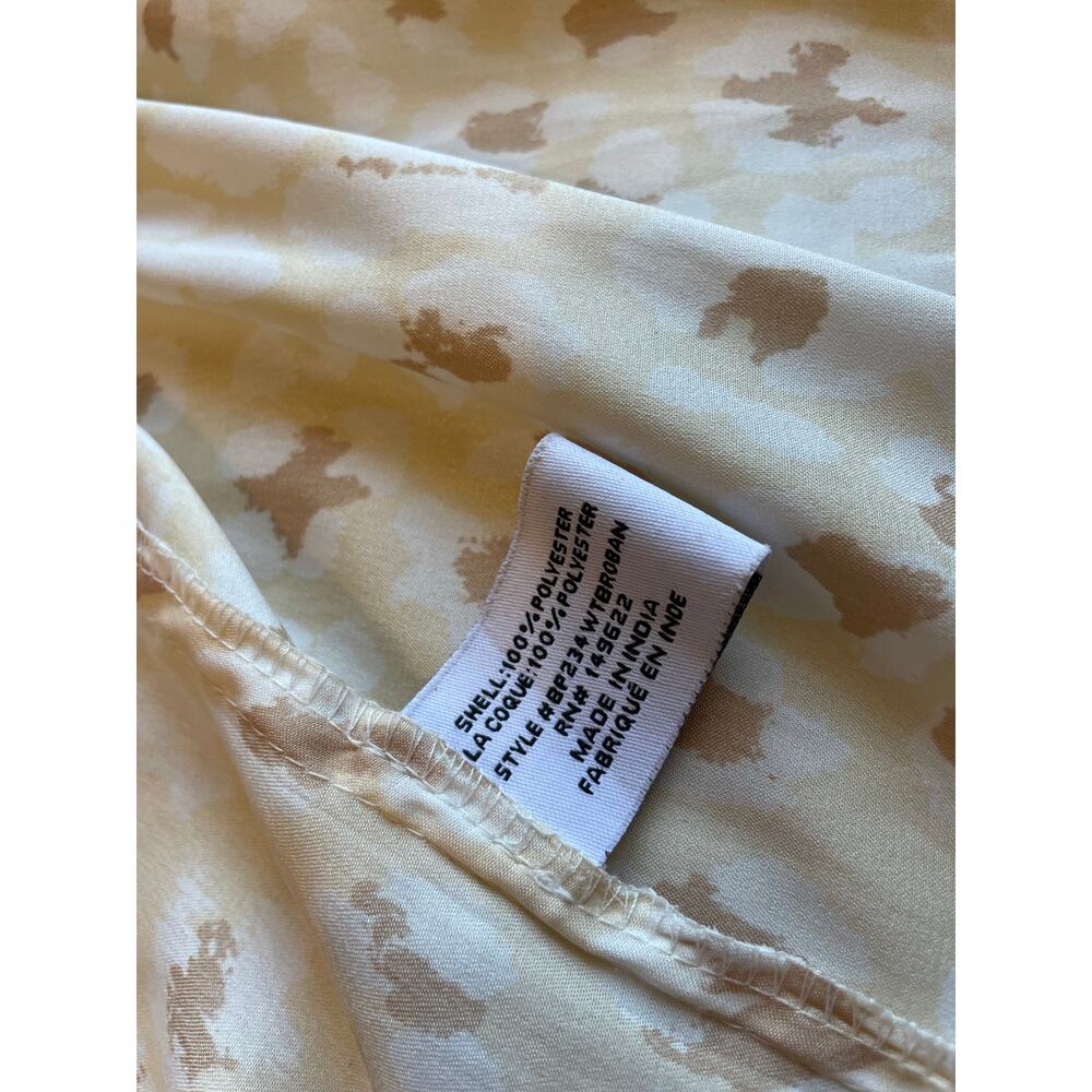 Show Me Your Mumu Harlow Silkey Robe Animal Print Cheetah Zebra Cream & Tan O/S - Picture 7 of 16